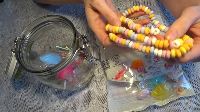 АСМР Пошепчу, пошуршу и постучу Вам перед сном. Сладости из детства. смотреть онлайн