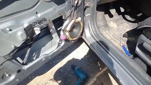 Замена штатных динамиков Lada Vesta на Dl audio barracuda 165