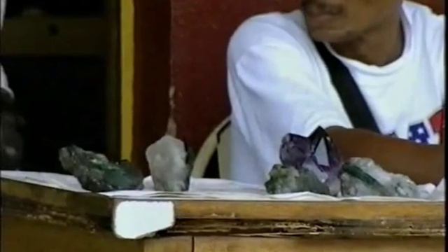 охотник за минералами смотреть онлайн