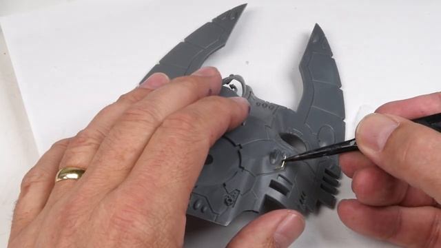 Somehow In Time: Episode 1. Warhammer 40K Wave Serpent build and diorama.