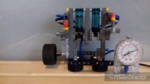 2-х цилиндровый пневматический двигатель из лего | Lego 2-cylinder pneumatic engine