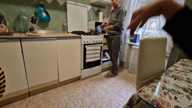 В ГОСТЯХ У КАРИНЫ И РОДИКА смотреть онлайн