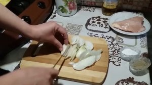 Жареная картошка с куриной грудкой видео рецепт