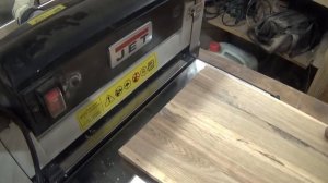 Угловая полочка для икон. Часть 1.