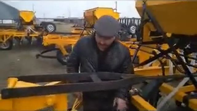 Комплектуем новые сеялки СКП-2.1 ОМИЧКА смотреть онлайн