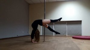 Pole Dance/Flexibility/Gymnastics/Splits/Fitness/Stretching/Yoga/Pilates | by Karina Prylepko.