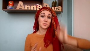 Как эффектно повязать платок (шаль) на голову. Фасон для павловопосадской шали от Натальи.