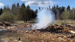 Мощная петарда Super Bulldog 30g против стиральной машины