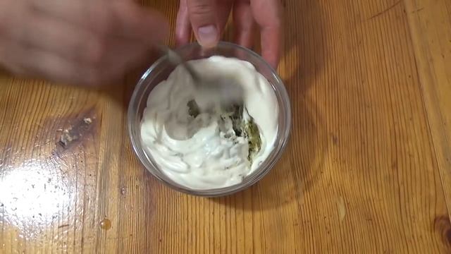 Муж просит каждый день! Соус на основе майонеза с чесноком и солеными огурцами!