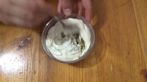 Муж просит каждый день! Соус на основе майонеза с чесноком и солеными огурцами!
