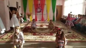 Танец "Горошины цветные"