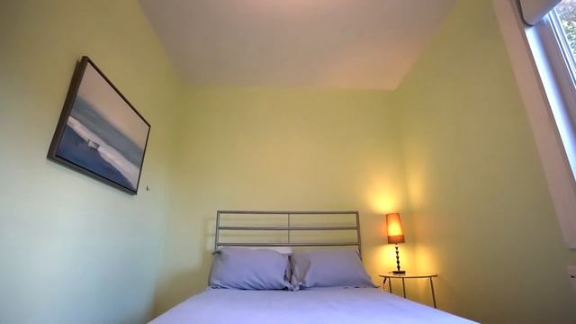 Квартира ВСЁ ВКЛЮЧЕНО на короткий срок в Монреале, Кот де Неж (Côte-des-Neiges) Kвебек Канада смотреть онлайн