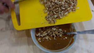 Простой рецепт! Песочный пирог с вареной сгущенкой.