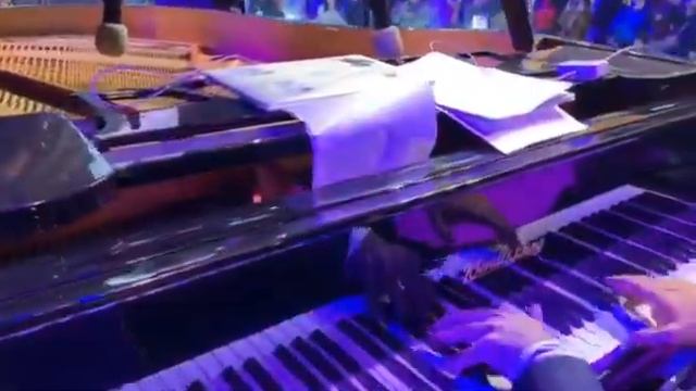 Карапетян Тони. Лучший инструменталист смотреть онлайн