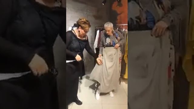 Прямой эфир от 03.03.20 - Новая коллекция Sarah Pacini SS20 в Desire Concept Store