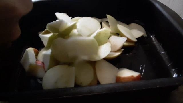 Самая быстрая шарлотка. Простой, не калорийный рецепт.