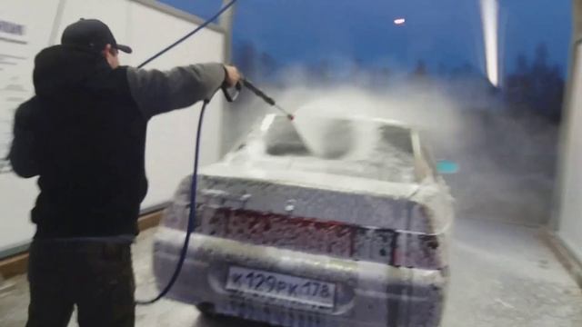 Как помыть машину ЗА 50 РУБЛЕЙ.автомойка.МОЙКА САМООБСЛУЖИВАНИЯ