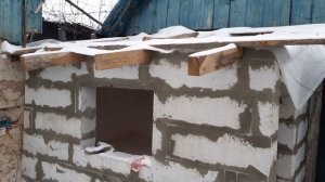 Строю новый курятник//Курятник из блоков//4 часть