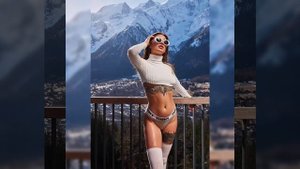 Tushy Liya silver naked