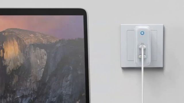 The new PowerPort Atom PD 2 from Anker with two USB-C ports will intelligently manage the power. смотреть онлайн