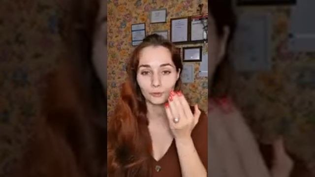 Как зевать, чтобы не углубить себе носогубку