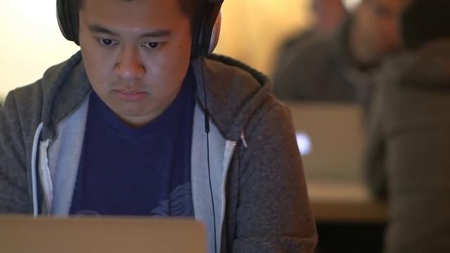 История успеха AirBnB | Путь от 0 до миллиарда за 4 года смотреть онлайн