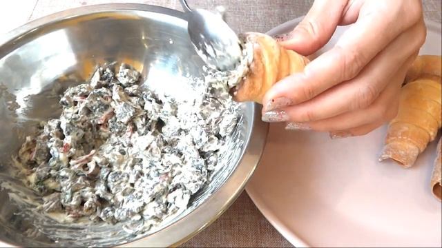 Рецепт Закуска трубочки фаршированные грибами. Кулинария. Recipe Tubules stuffed with mushrooms.