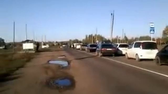 приезд Матвиенко, час ожидания в пробке!!!.mp4 смотреть онлайн