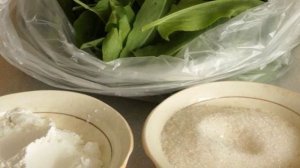 Пирог с начинкой из щавеля