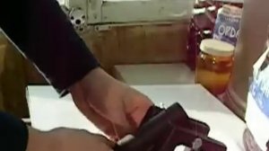 Сборка струбцины лодочного мотора.