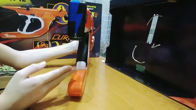 Обзор бластера Nerf Rival Sideswipe! 1-ая часть (внешний обзор) смотреть онлайн