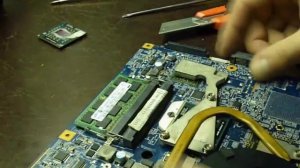 Модернизация ноутбука. Замена процессора в eMachines D440.