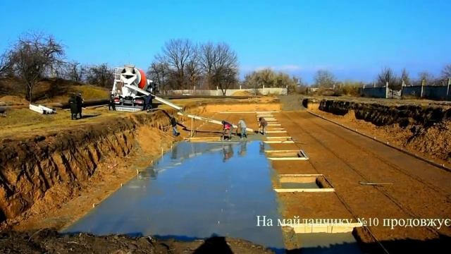 Как строят резервуар для питьевой воды в городе Першотравенск. SMаrt1961 смотреть онлайн