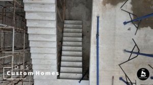 Монтаж опалубки перекрытия 2-го этажа c использованием объемной опалубки.