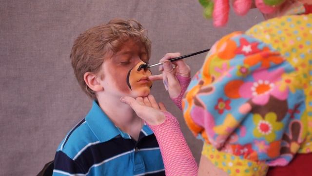 Zoo Animals Face Paint | We Love Face Paint смотреть онлайн