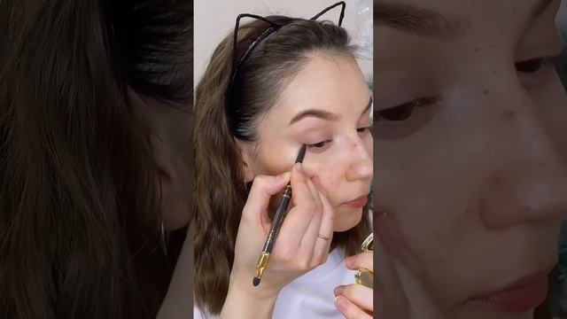 Макияж с веснушками? #веснушки #makeuptutorial #новогодниймакияж #макияж