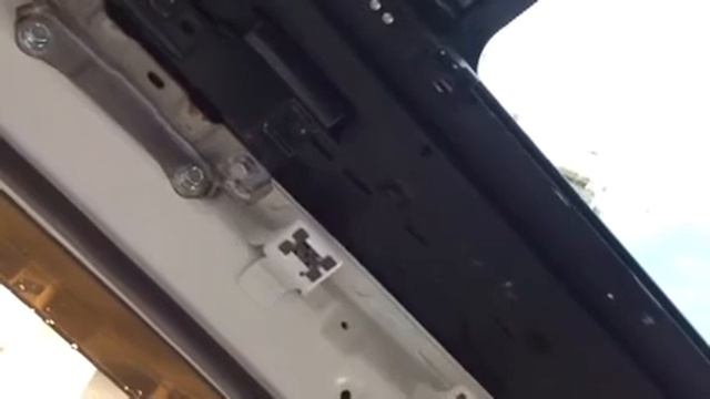 ТЕЧЬ ПАНОРАМНОЙ КРЫШИ КИА СОРЕНТО 2 смотреть онлайн