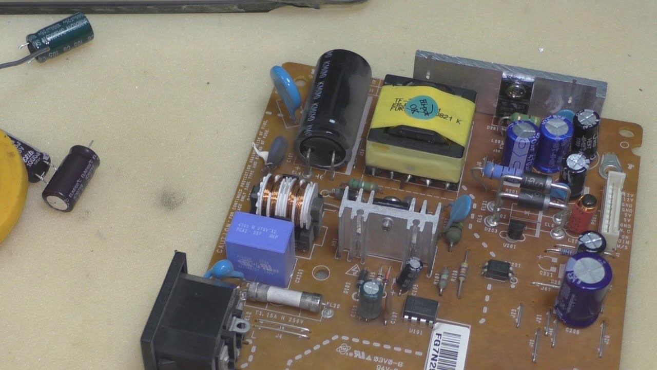 ремонт монитора из фото салона  lg l1753tr не включается (замена конденсаторов)