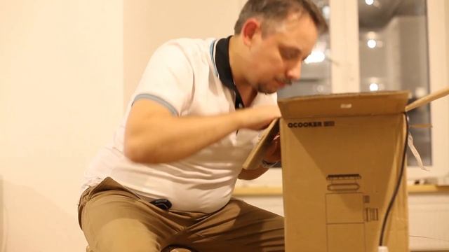 Распаковка измельчителя отходов Xiaomi Qcooker Waste Garbage Processor (CD-LJ01) смотреть онлайн