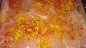 Куриные отбивные с ананасом под сырной шубкой