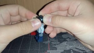 Как сделать человека бензопилу из лего