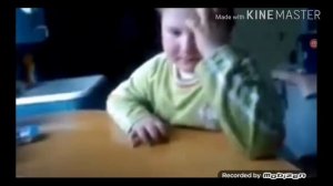 Ребенок учит стих. ОСТОРОЖНО НЕ ОПИСАЙСЯ!