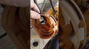 замена топливного фильтра, как чистить бензобак, форд фокус 1