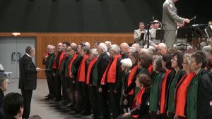 Француз поет русские песни