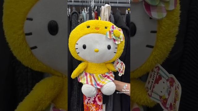 thrift haul? #sanrio #hellokitty #hellokittystuff #hellokittyaddict #plushies #plushtoys #kawaii смотреть онлайн