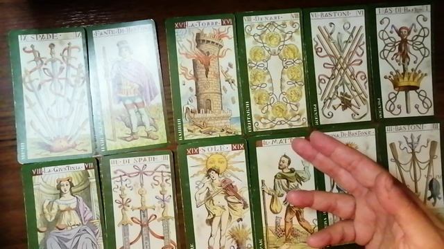 Como preguntar al tarot por una persona