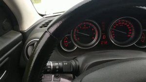 Вариант устранения потёртости кожи на руле Мазда 6