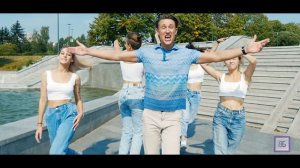 "Лучший город Земли"Студия эстрадно-джазового вокала "Триумф", руководитель Вадим Сергеевич БЕЗМЕНОВ