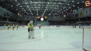 Хоккеисты команды "Химик" вышли на лед против "Легенд СССР"