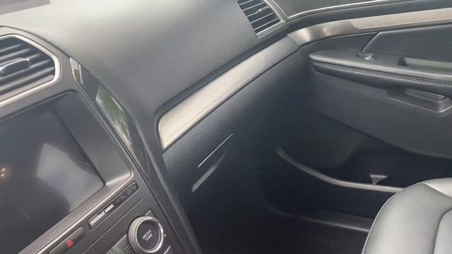 2019 Ford Explorer XLT смотреть онлайн